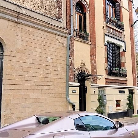 Les Loges Du Theatre Degustation Champagne Offerte Jacuzzi Sauna Jeux Velos Maison Prive 150M2 Historique 14Pers Max Emplacement Exceptionnel Et Chic, 200M De L'Avenue De Champagne, Gare, Musee, Jardins, Restaurations, Toutes Commodites Еперне Екстериор снимка