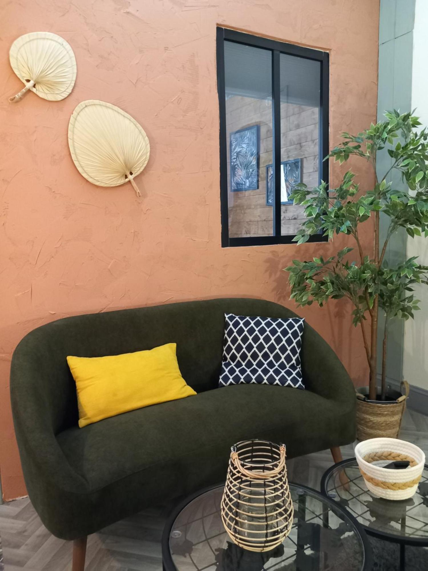 Les Loges Du Theatre Degustation Champagne Offerte Jacuzzi Sauna Jeux Velos Maison Prive 150M2 Historique 14Pers Max Emplacement Exceptionnel Et Chic, 200M De L'Avenue De Champagne, Gare, Musee, Jardins, Restaurations, Toutes Commodites Еперне Екстериор снимка