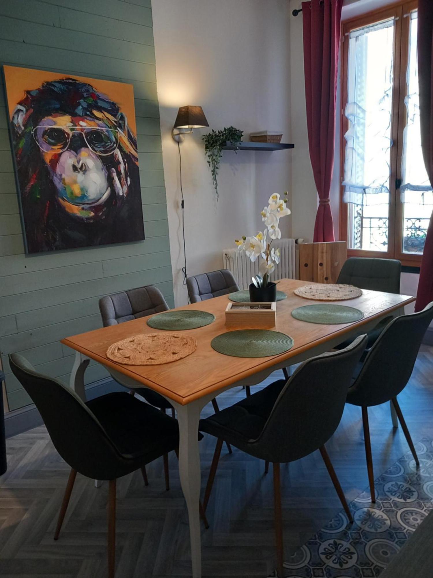 Les Loges Du Theatre Degustation Champagne Offerte Jacuzzi Sauna Jeux Velos Maison Prive 150M2 Historique 14Pers Max Emplacement Exceptionnel Et Chic, 200M De L'Avenue De Champagne, Gare, Musee, Jardins, Restaurations, Toutes Commodites Еперне Екстериор снимка
